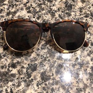 Leopard/brown sunglasses